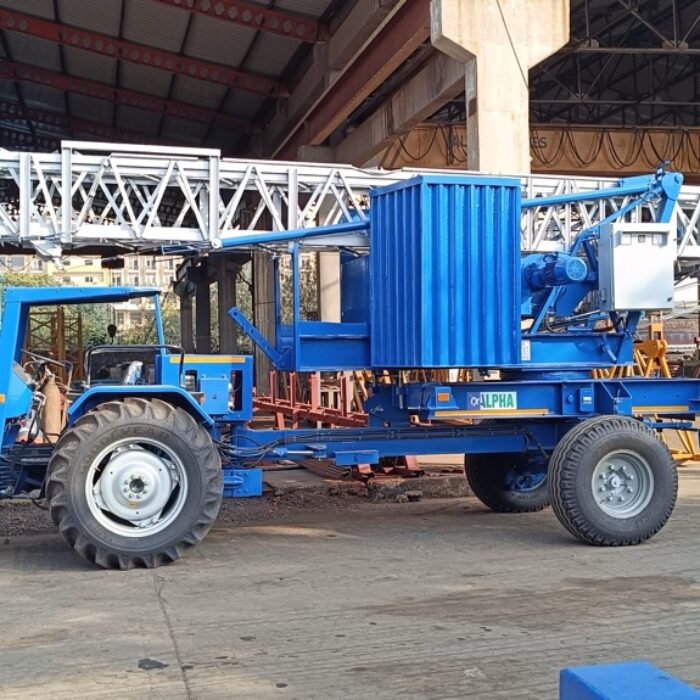 ⁠Mobile Tower Cranes